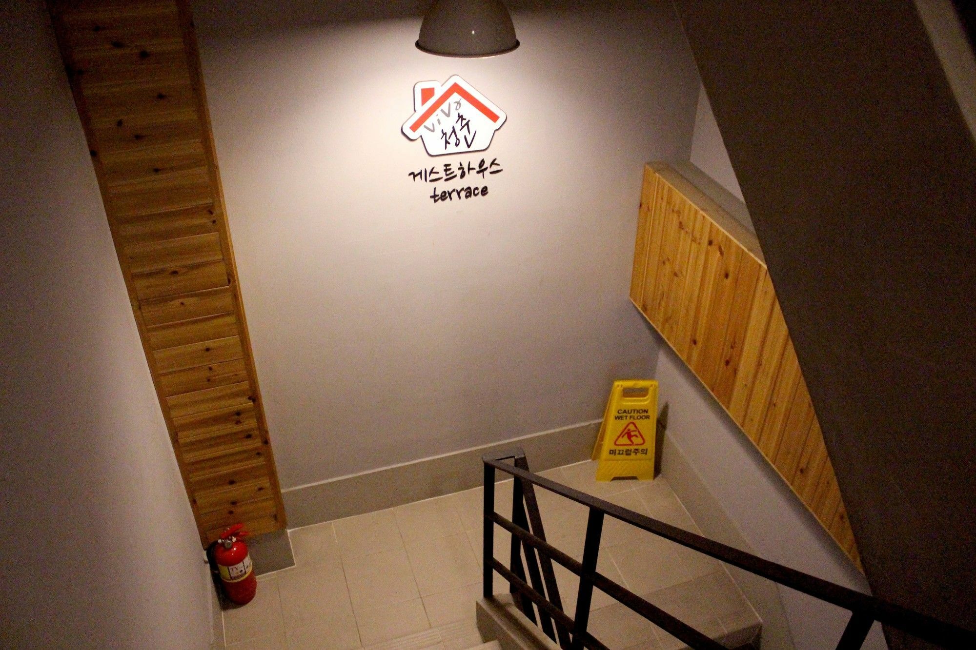 Viva Guesthouse Busan Exterior photo